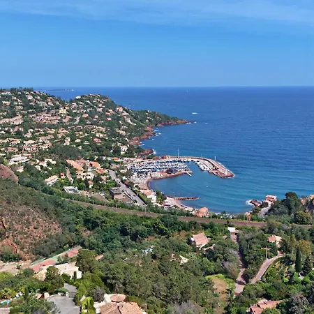 De Avec Piscine Privee Et Vue Panoramique Et Esterel Saint-Raphaël